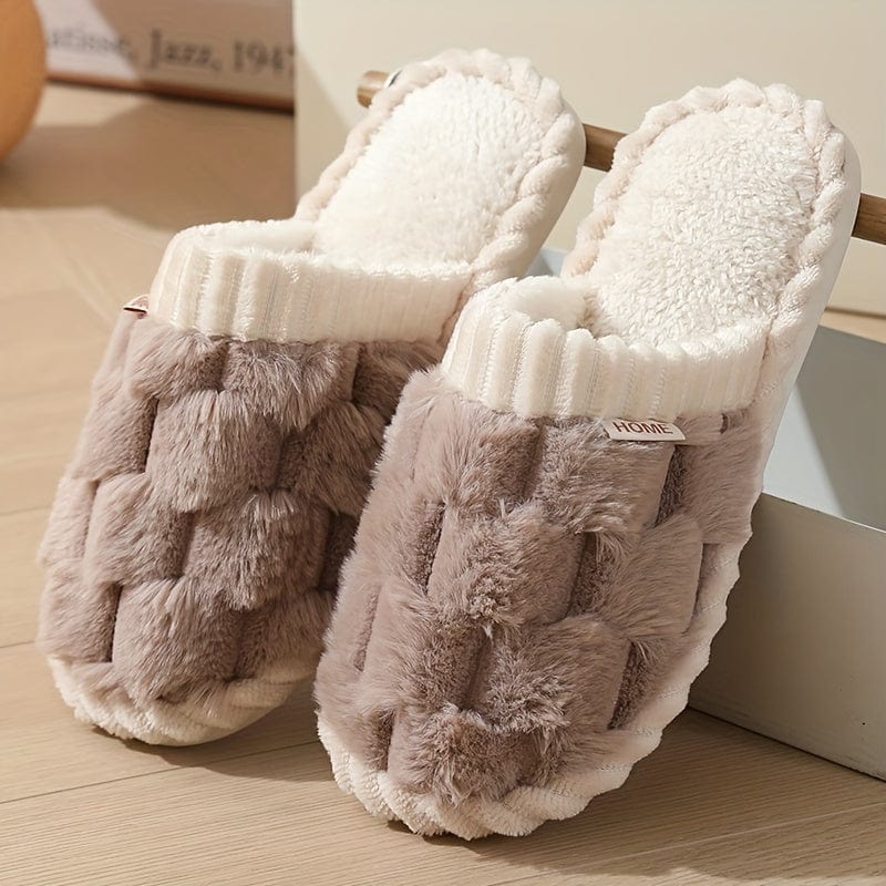 CozyPlush™ Winter Slippers – Ultimate Comfort & Warmth for Your Feet!