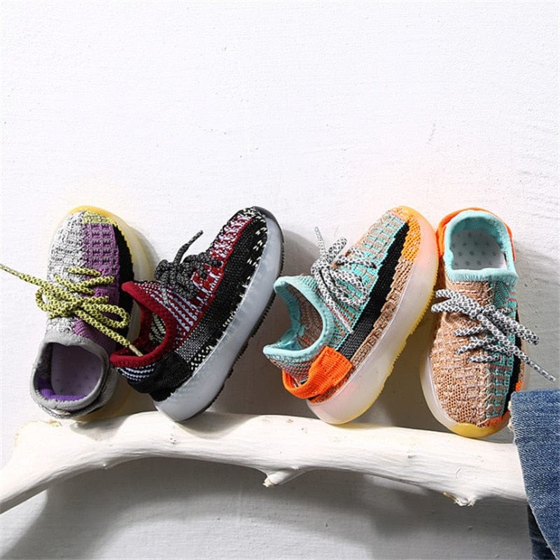 Bitty Boosters™: Tiny Trendsetters in a Colorful World - Euro Sizes