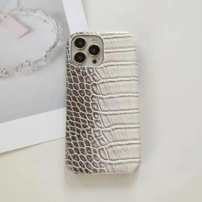 Gradient Crocodile Pattern Phone Case