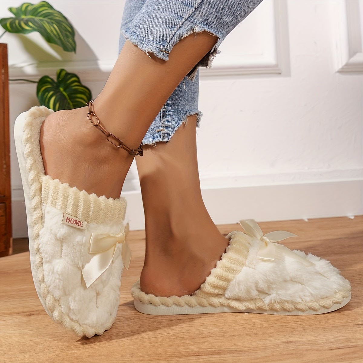 CozyPlush™ Winter Slippers – Ultimate Comfort & Warmth for Your Feet!
