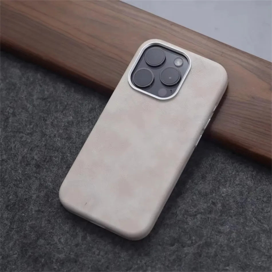 Retro Crazy Horse Leather MagSafe Phone Case