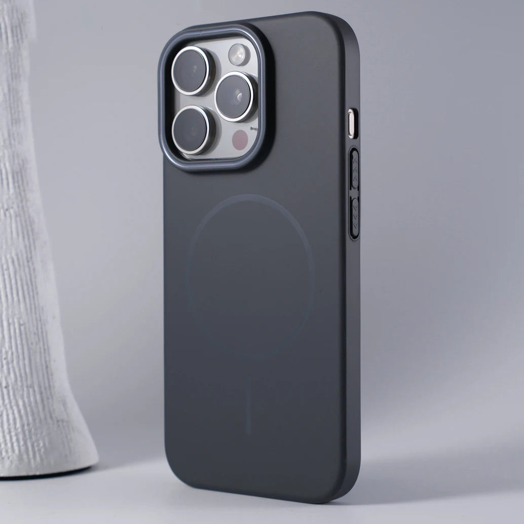 Hard PC Magnetic Phone Case