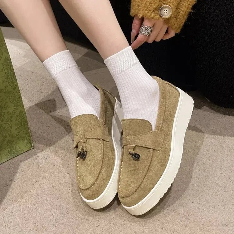 EasyGlam™ Luxe Loafers – Slip Into Effortless Style & All-Day Comfort
