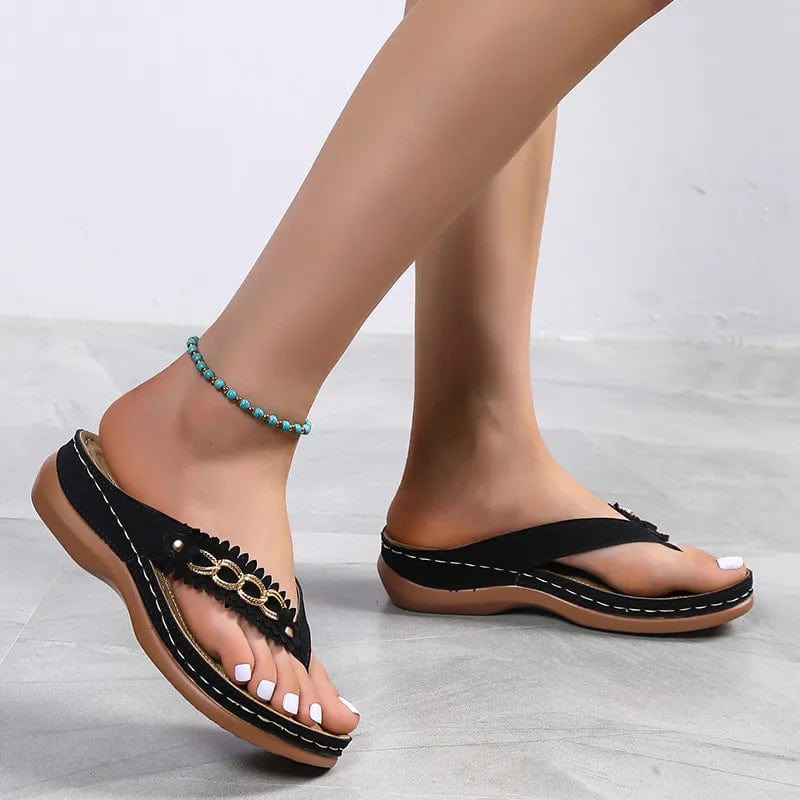 Blossoming Elegance: Flower-Accent Women's Summer Sandals