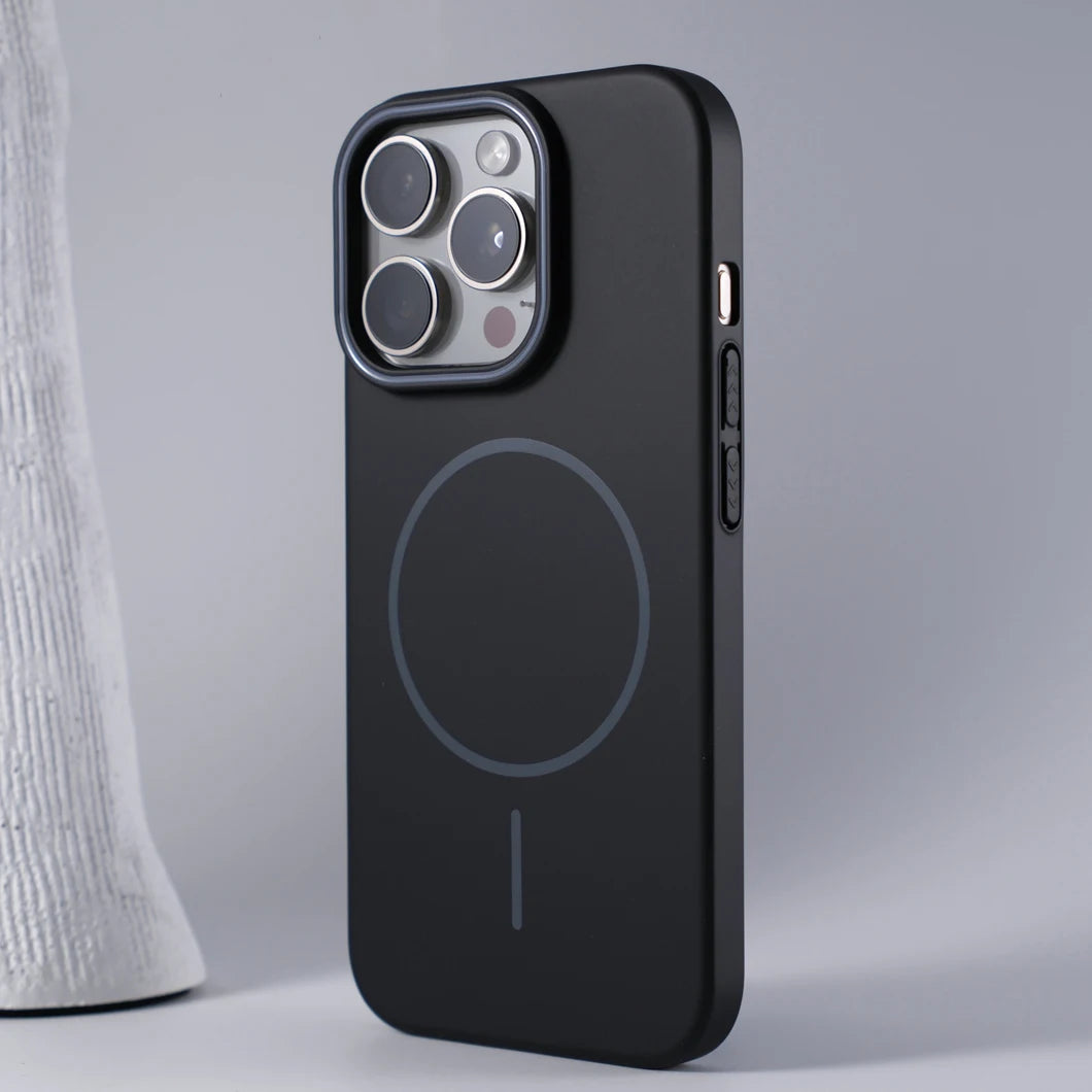 Hard PC Magnetic Phone Case