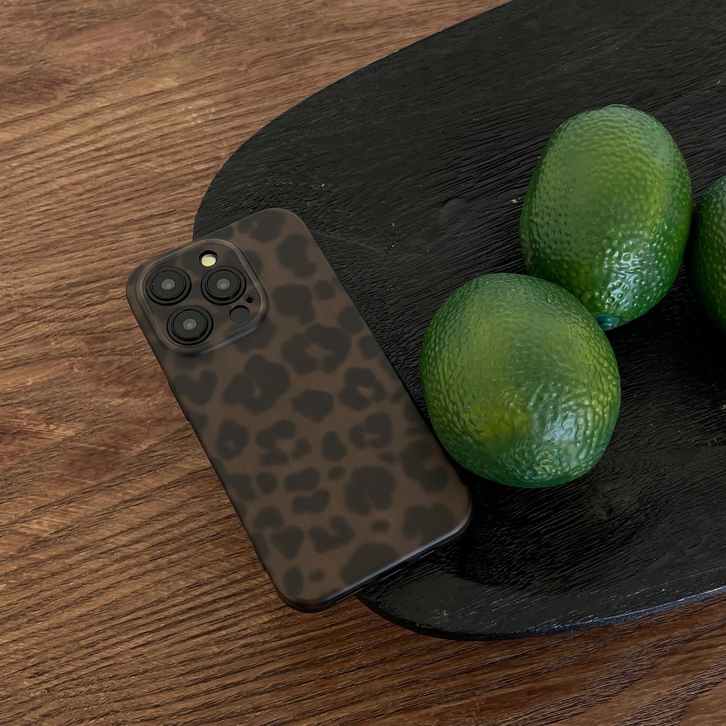 Retro Leopard Print Matte Phone Case