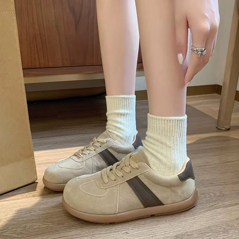 WideStride™ – The Ultimate Wide Toe Box Comfort Sneaker