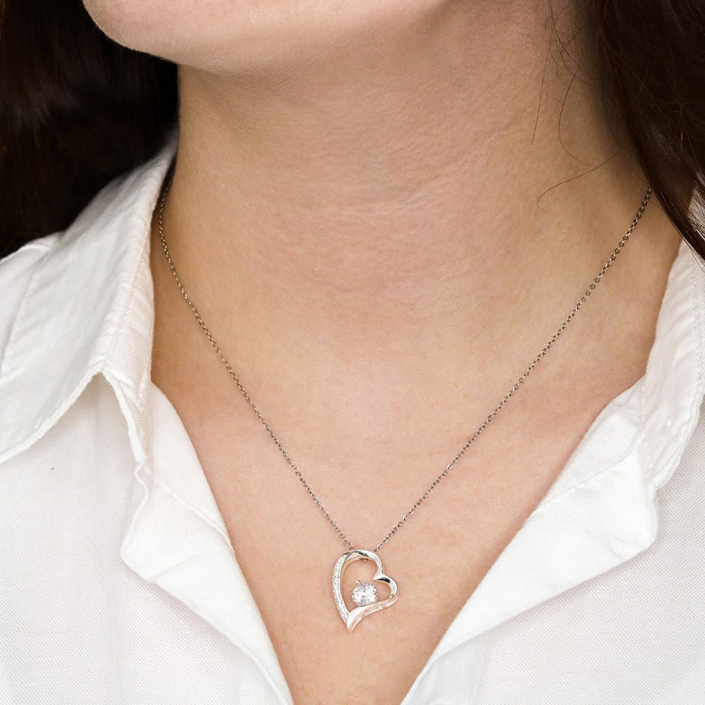 To My Granddaughter - Beautiful Heart Necklace Gift Set - SS341
